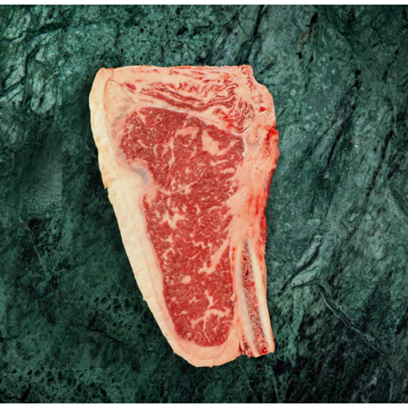 STRIPLOIN STEAKS BLACK ANGUS MB2 GF AUS (300G) - STANBROKE