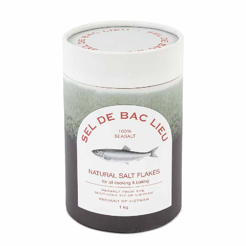 SEA SALT FLAKES IN PAPER TUBE (1KG) - BAC LIEU