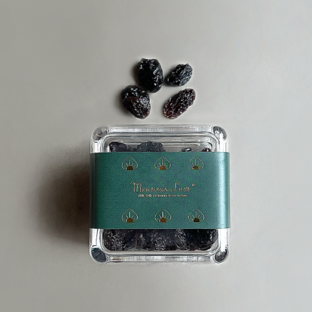 DRIED CRANBERRIES IN SQUARE BOX (100G) - MONSIEUR LUXE